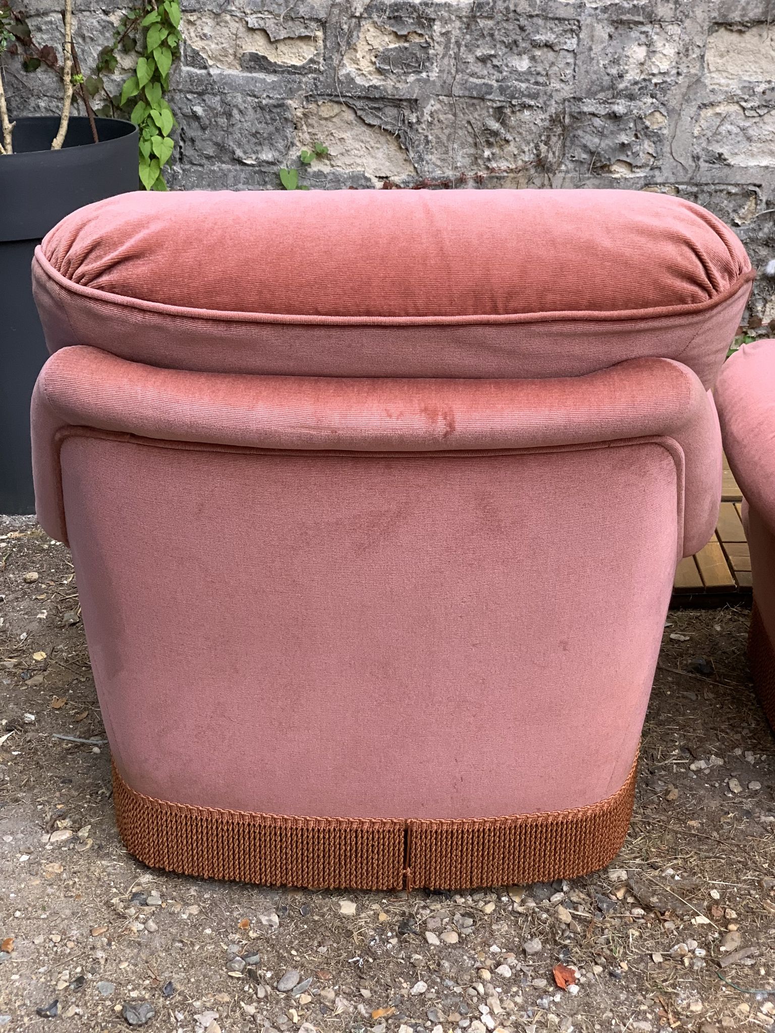 Pair of pink tufted velvet frog chairs 1970