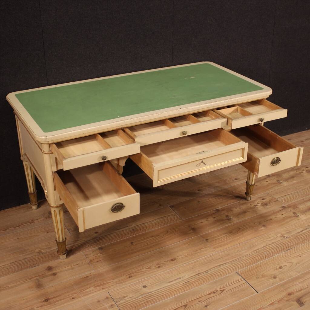Lacquered and painted Italian desk from the 1930s