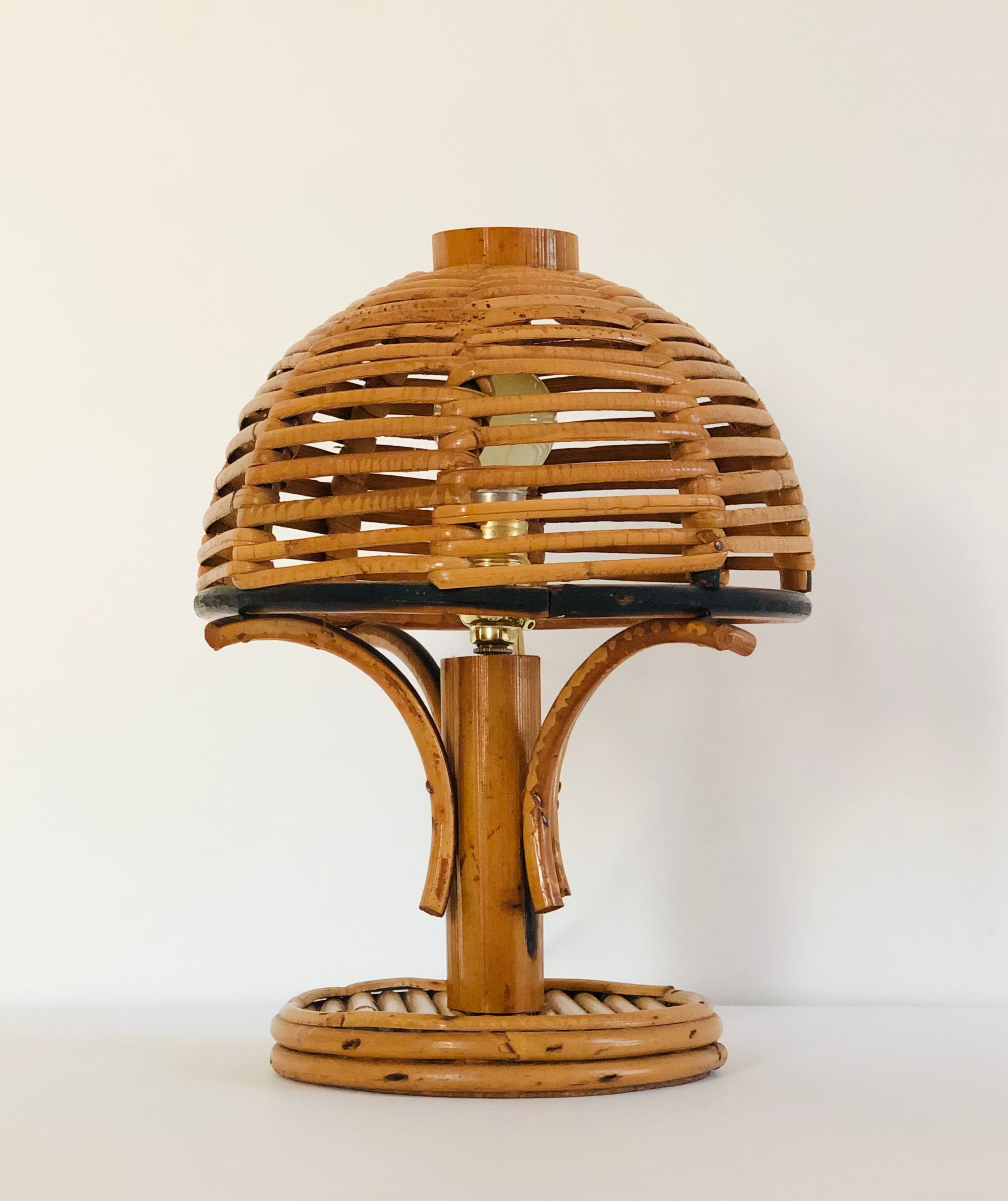 Lampe à poser en rotin, Italie années 60