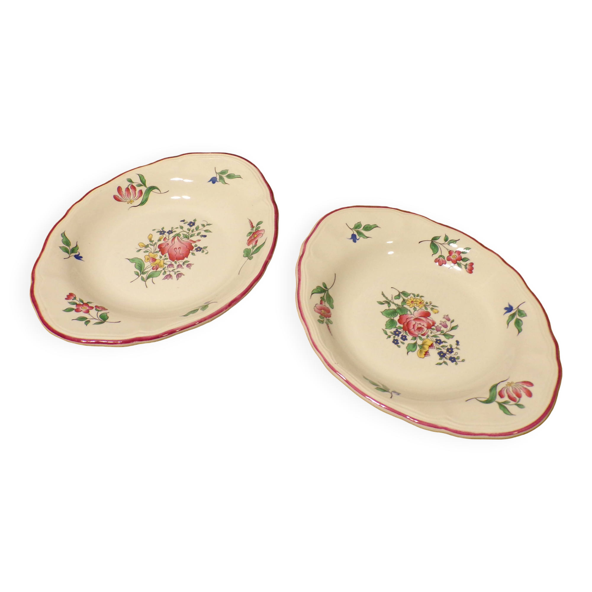 2 Lunévile dishes with street lamp decor