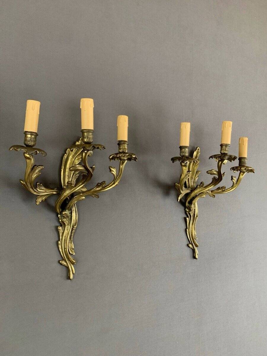 Paire d’appliques murales en bronze, XIXème siècle