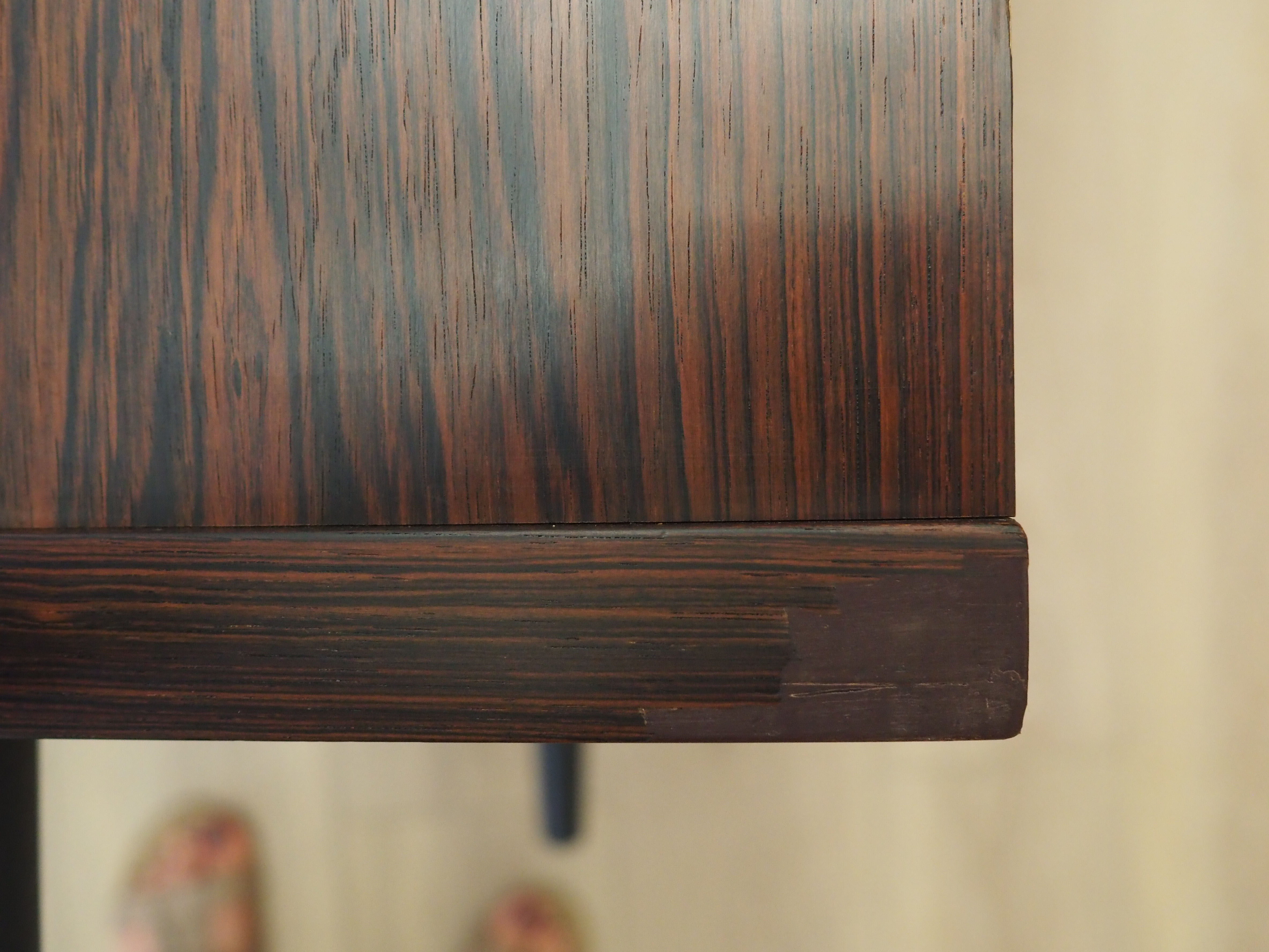 Armoire d’angle en palissandre, design danois, années 1970, production: Danemark