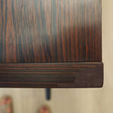 Armoire d’angle en palissandre, design danois, années 1970, production: Danemark