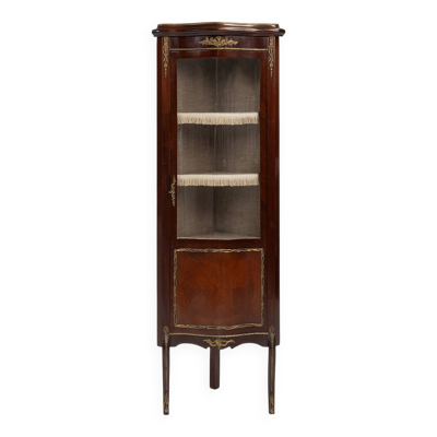 Vitrine d'angle de style Louis XV avec verre bombé, vers 1950
