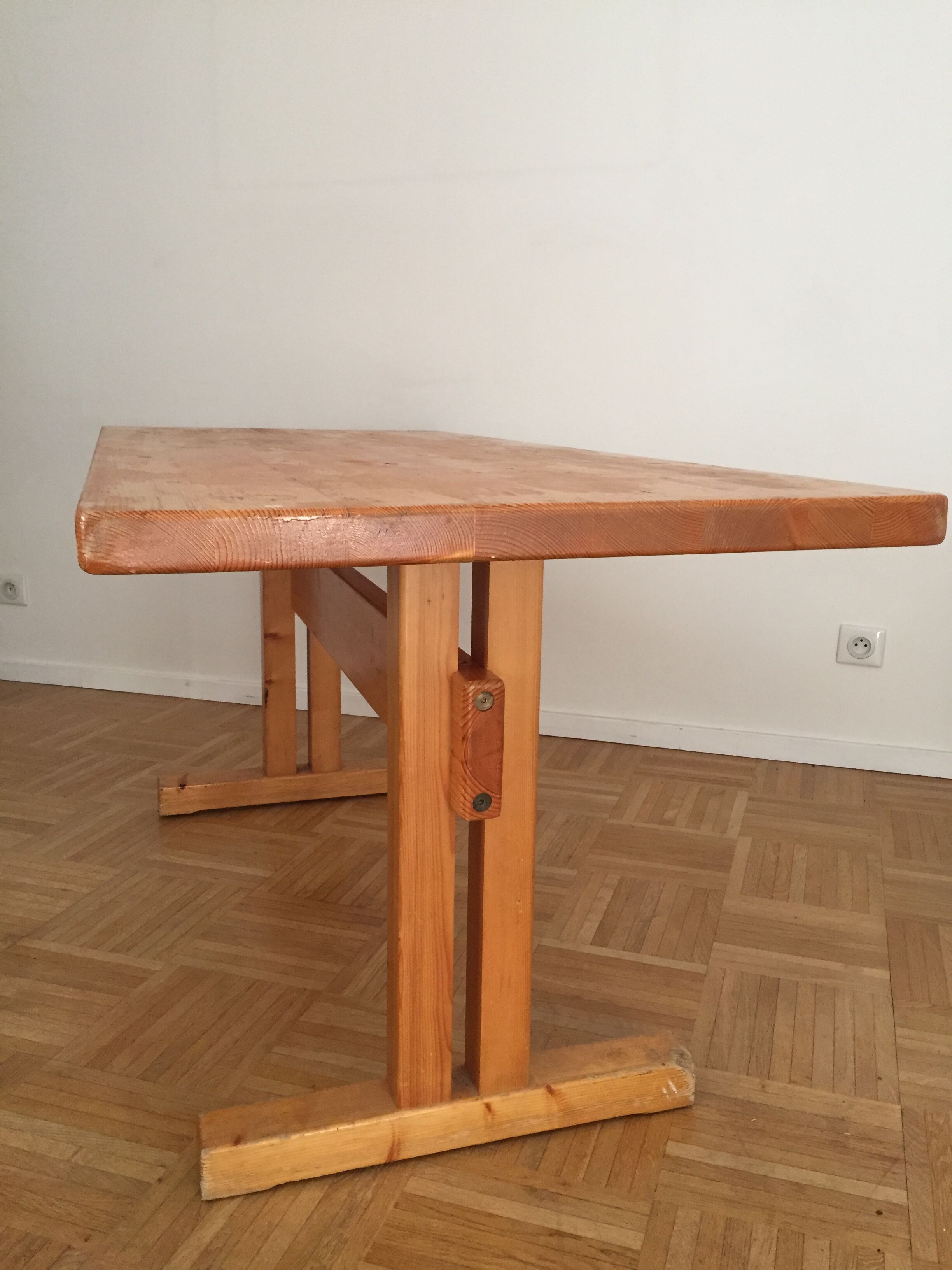 Charlotte Perriand's dining table for "Les Arcs".