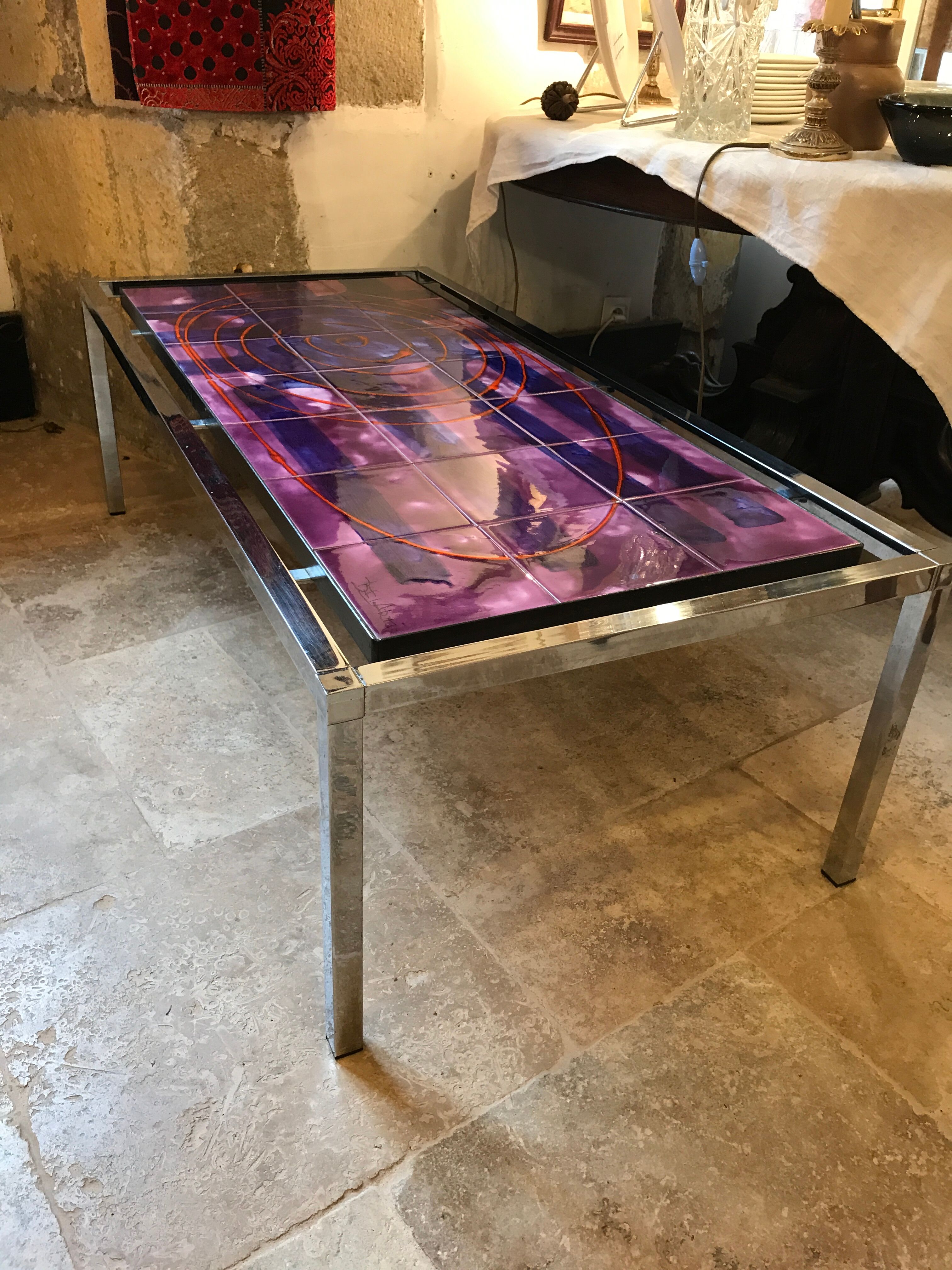 Italian coffee table of the 1970s