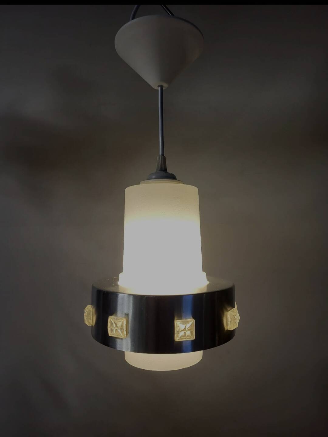Space age hanglamp, chromé en mat glas, jaren 1960-1970