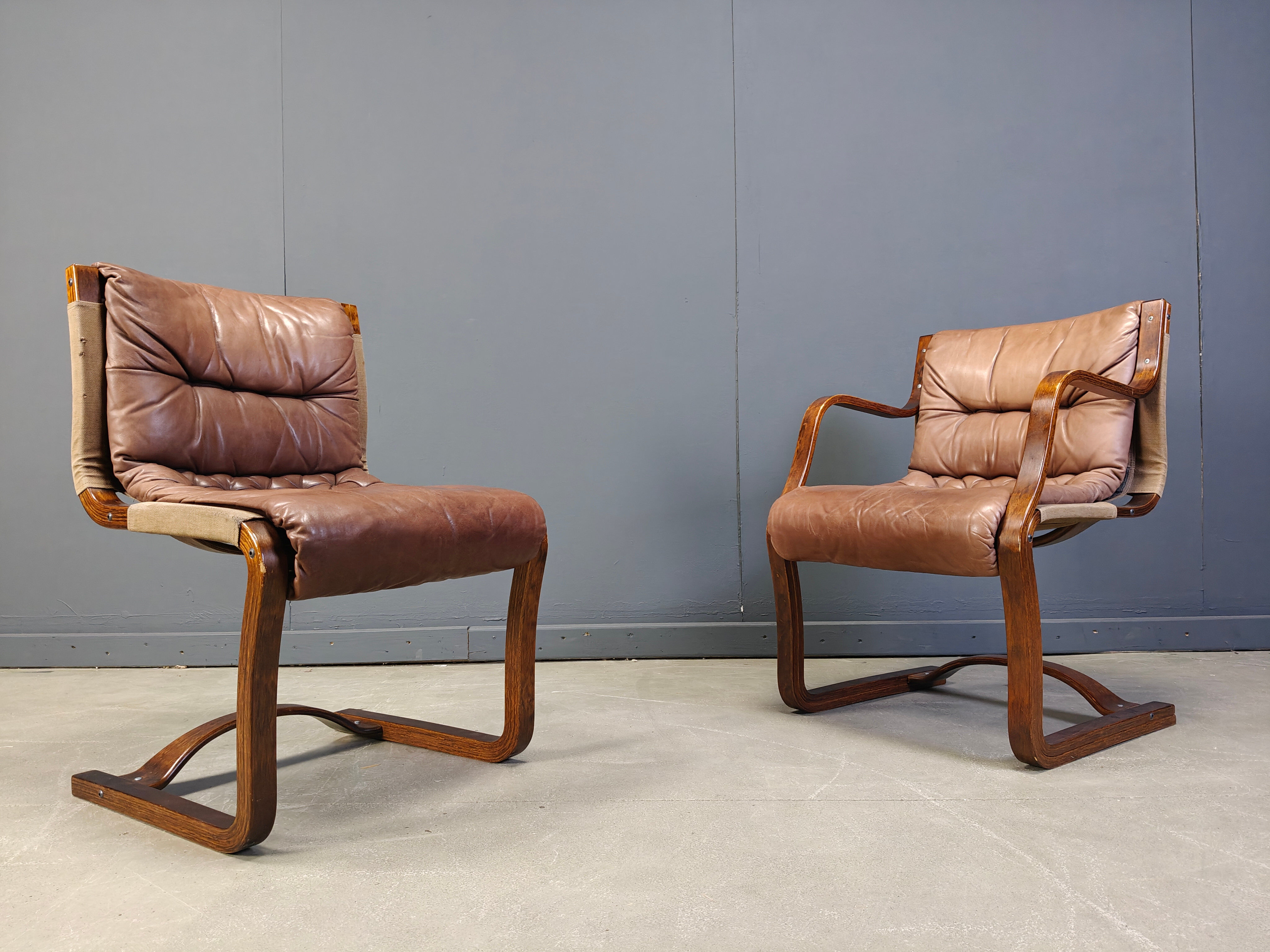 Asko Pajamies vintage leather plywood chairs from Finland, set of 6 - 1970s