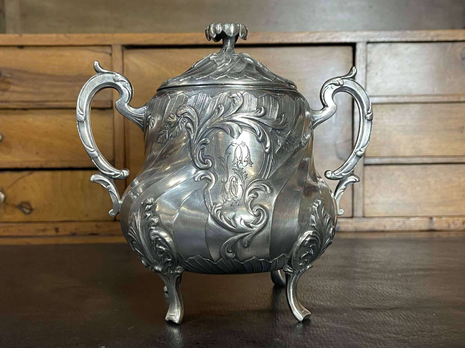 English silver plated sugar bowl