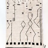 Beni Ouarain ecru Berber rug with black patterns 250x147cm