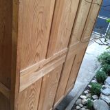 Asymmetrical parisian wardrobe