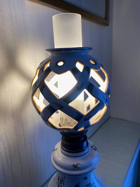 Moustier faience lamp