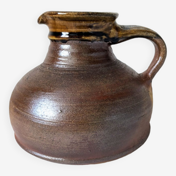 Sandstone pitcher Pierre Digan La Borne and Janet Stedman