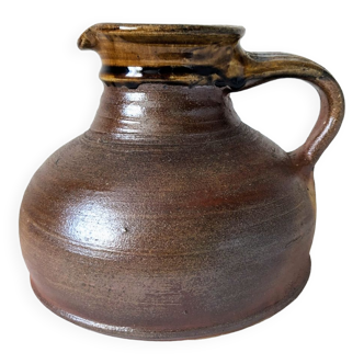 Sandstone pitcher Pierre Digan La Borne and Janet Stedman