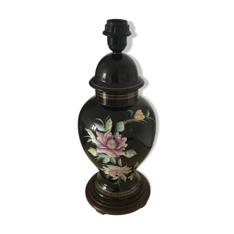 LAMP STAND IN STYLED PORCELAIN