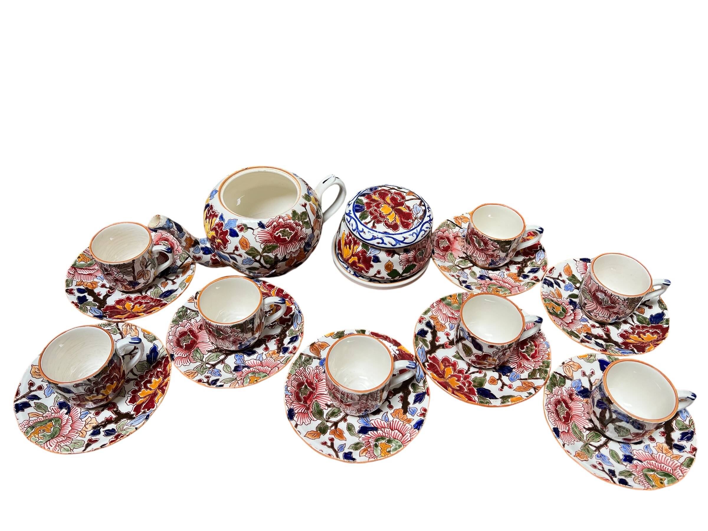 Gien earthenware tea set, peony decoration