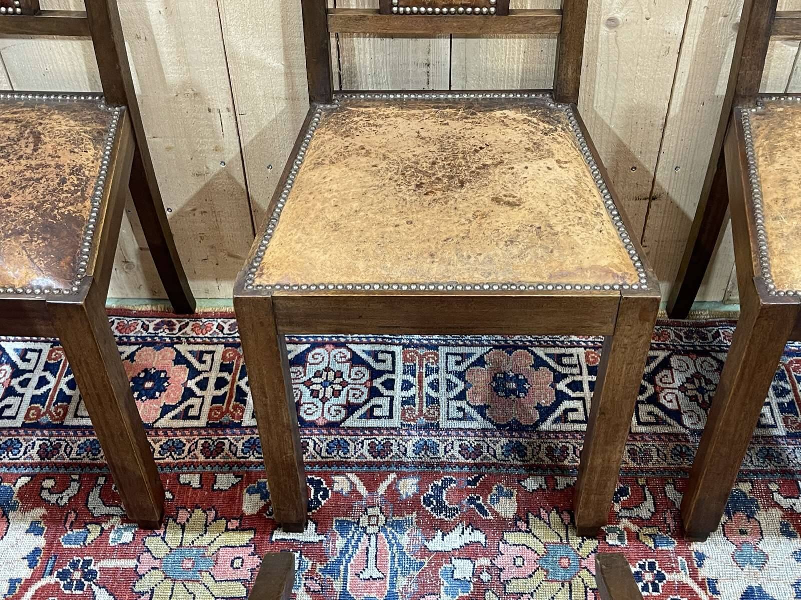 Series of 6 Art Deco chairs in mahogany and leather from the 1930s