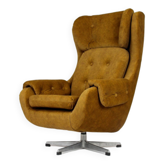 Restored Swivel Lounge Chair from Up Zavody, Czechia, 1970s