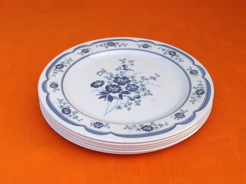6 Assiettes plates / 1 Plat de service Décor floral
