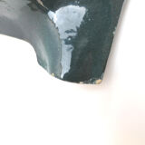 Ashtray signed Guérin in the shape of a fish with colored enamel and visible crystallization.