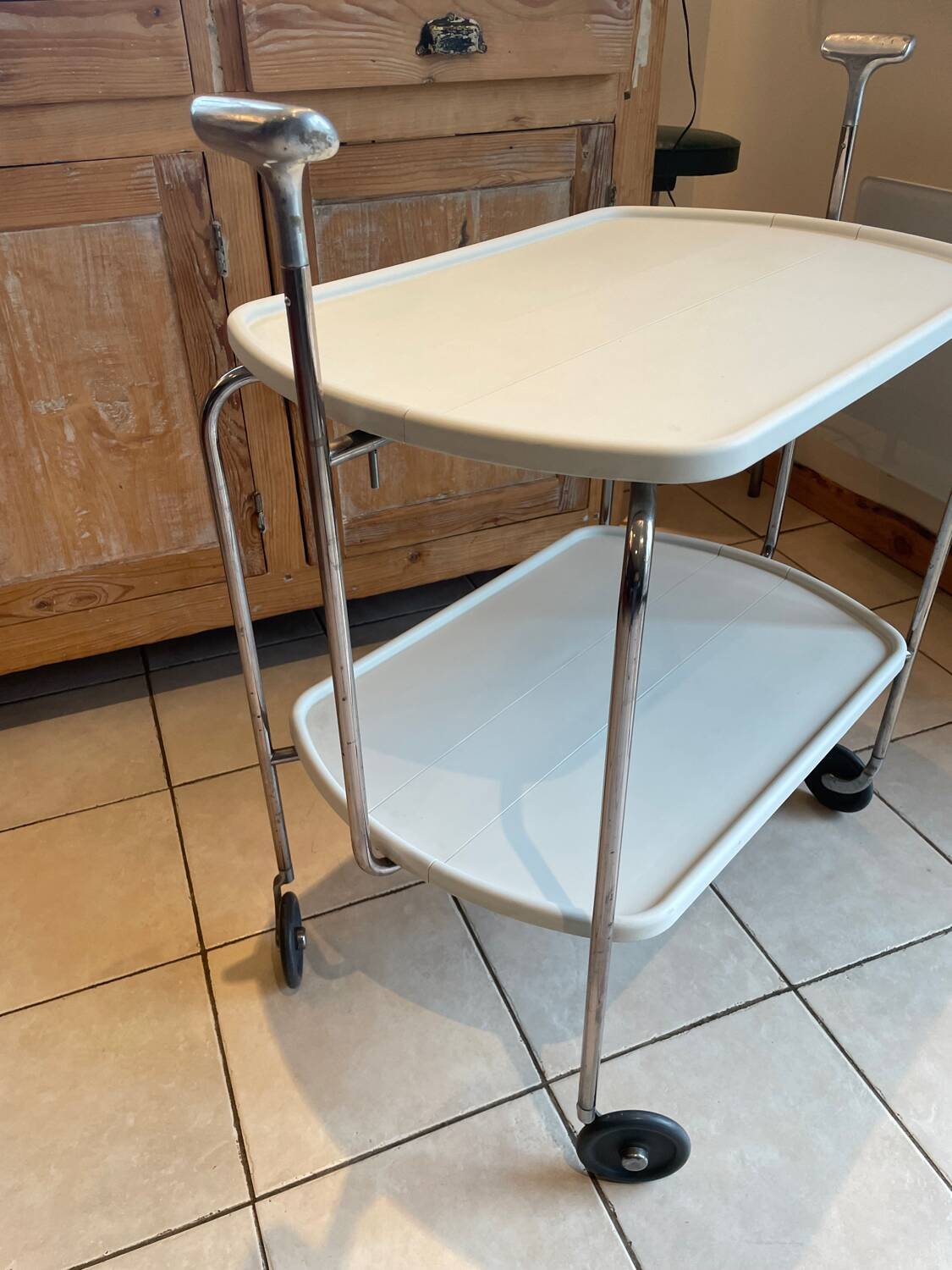 Transit folding serving table design David Mellor ed Magis