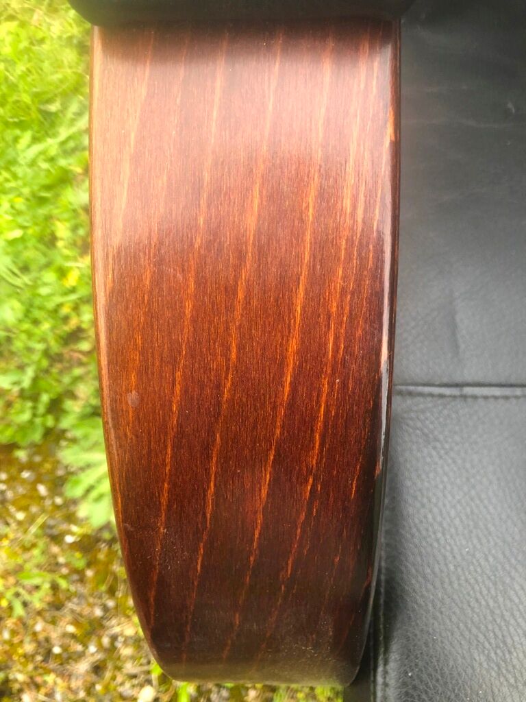 Armchair with its designer footrest Nelo Sweden