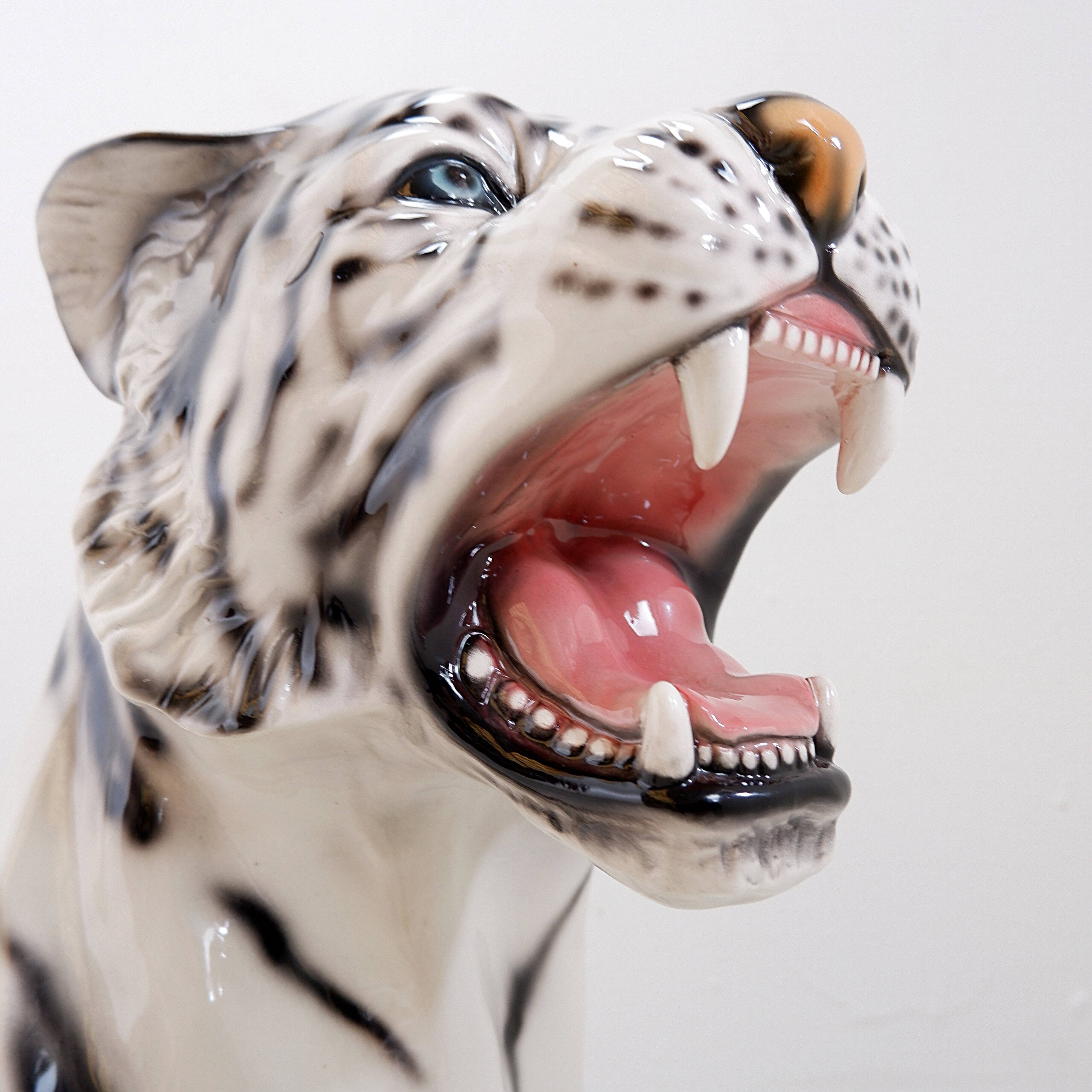 White ceramic tiger - Ceramiche Boxer, Italy