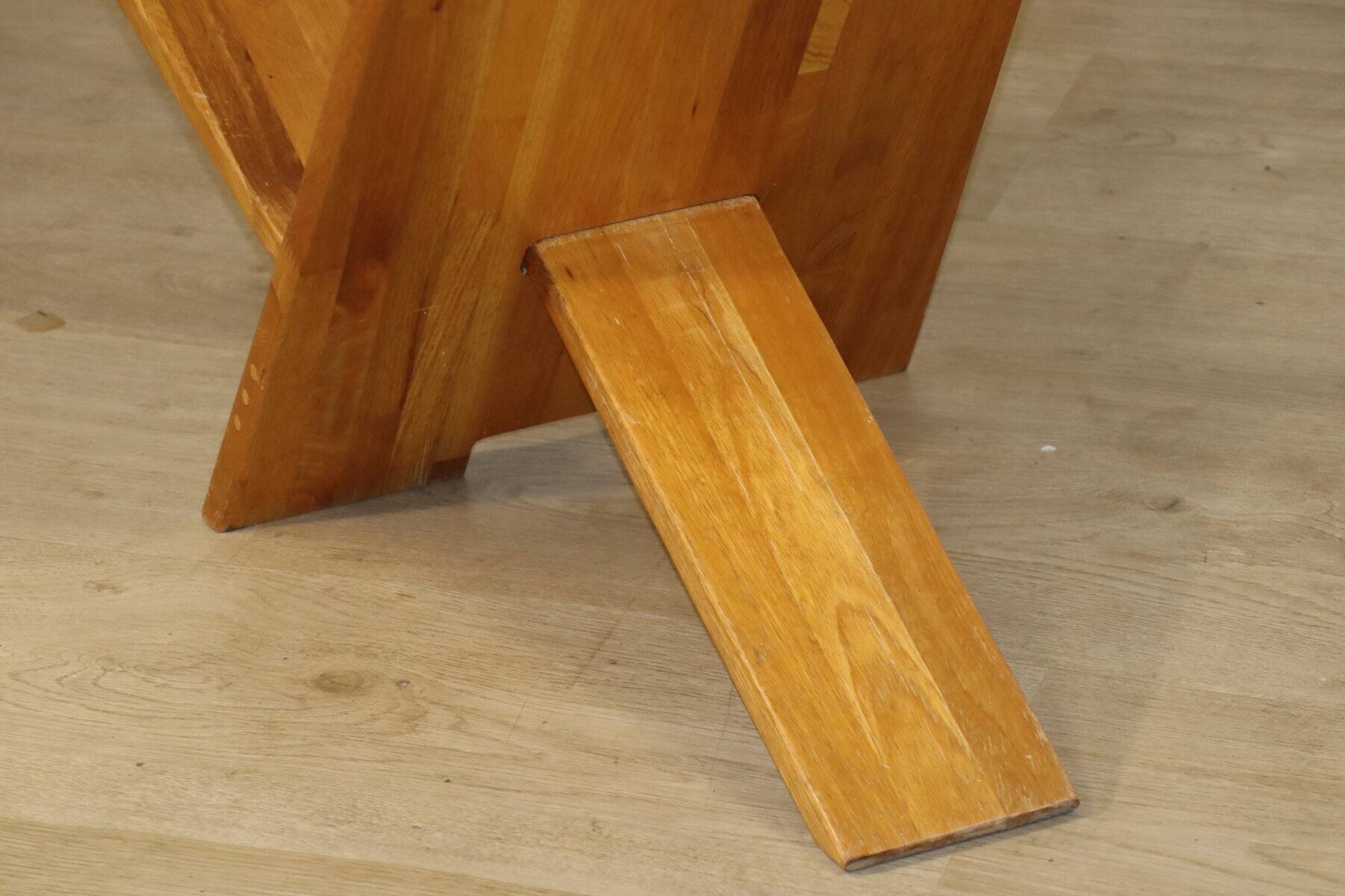 Sculptural brutalist armchair in solid elm, 1980.
