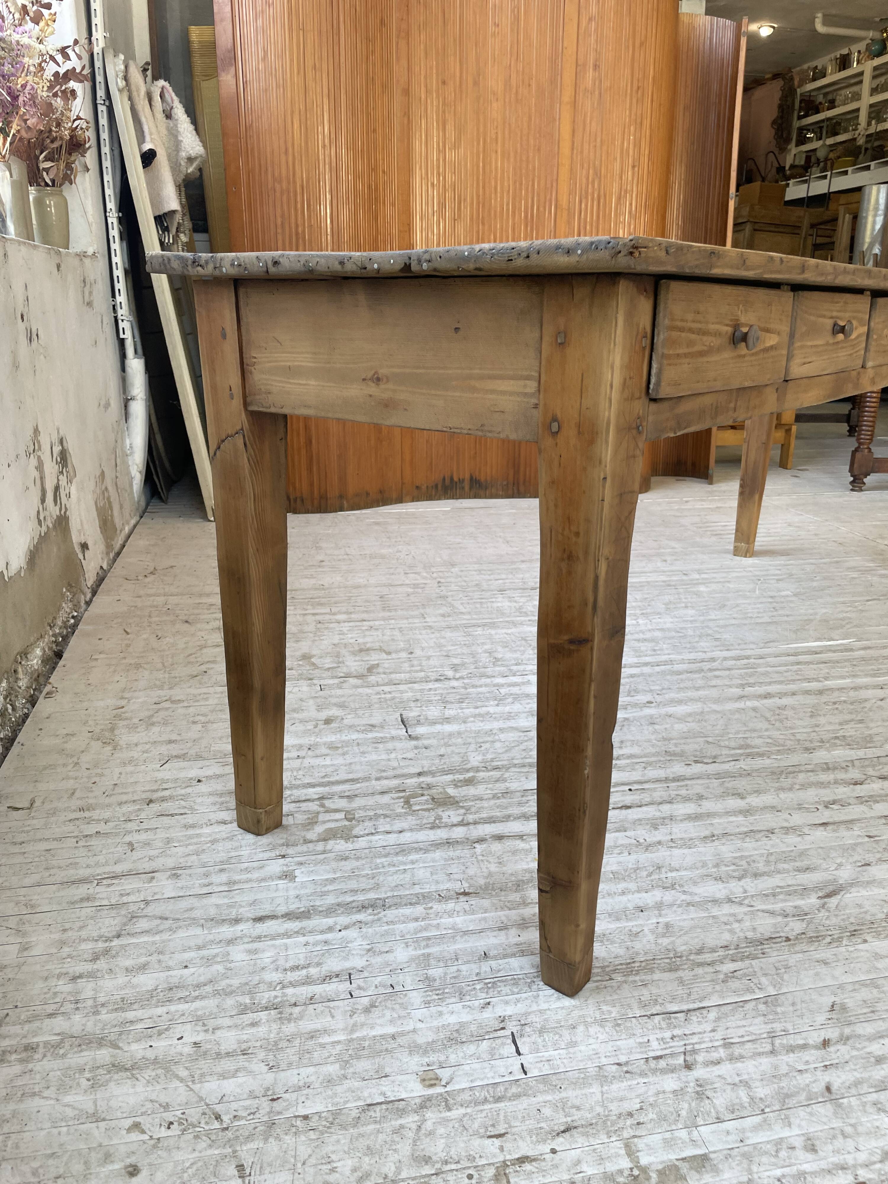 Farmhouse table pine multi-drawers