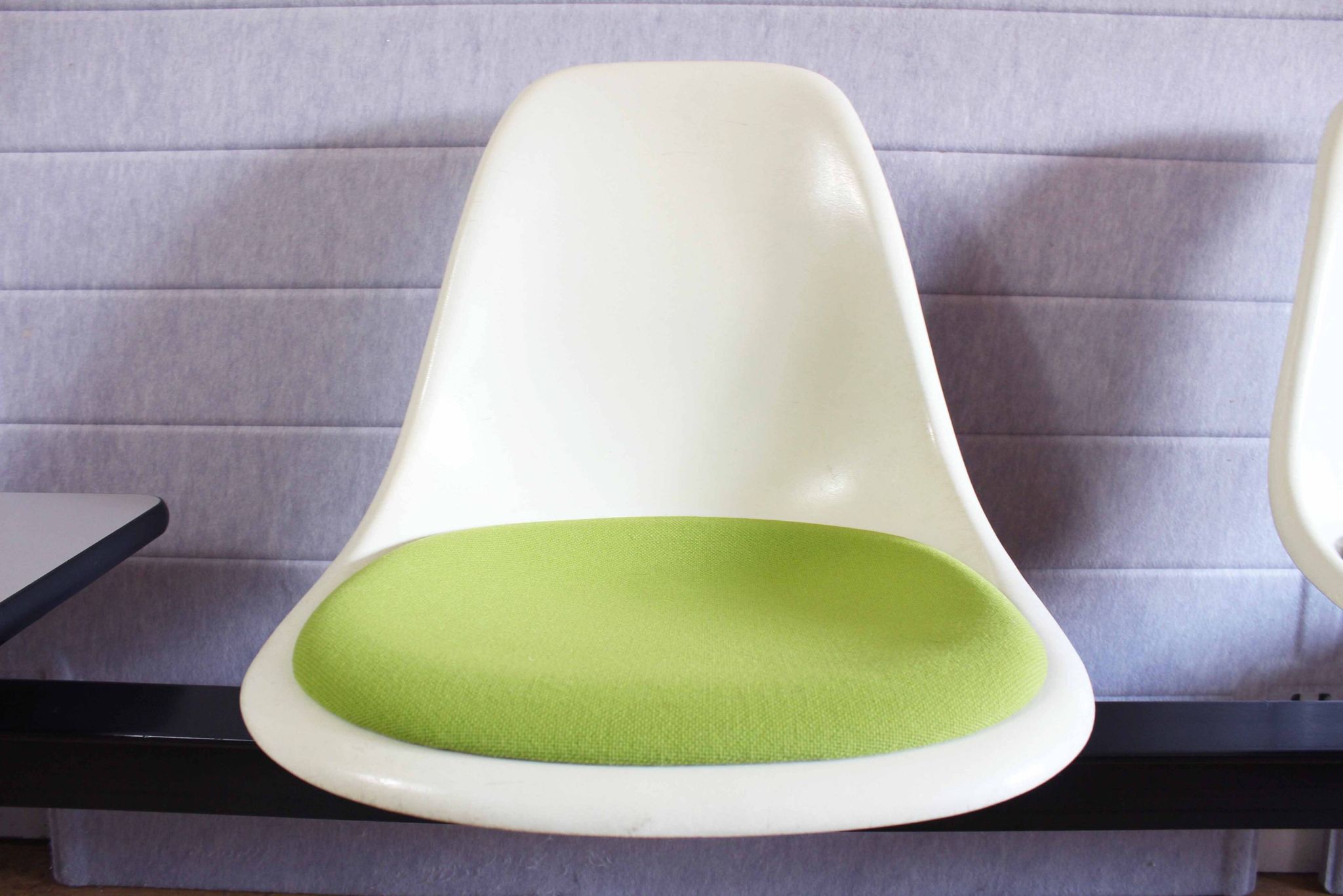Eames Bench 4 places Vitra Edition 1970 Fibreglass