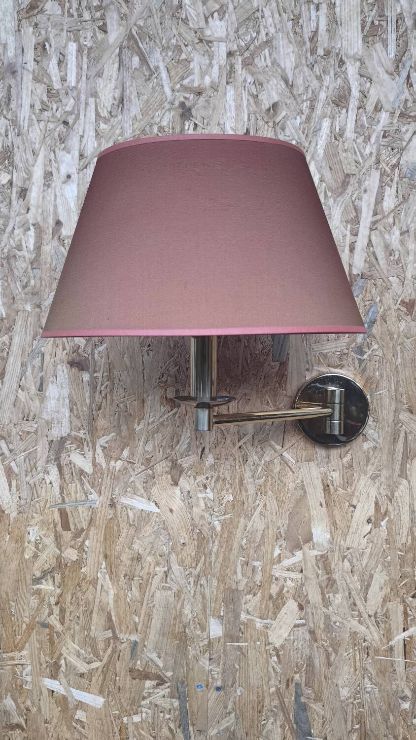 Pair of wall lights, reading light in gilded brass