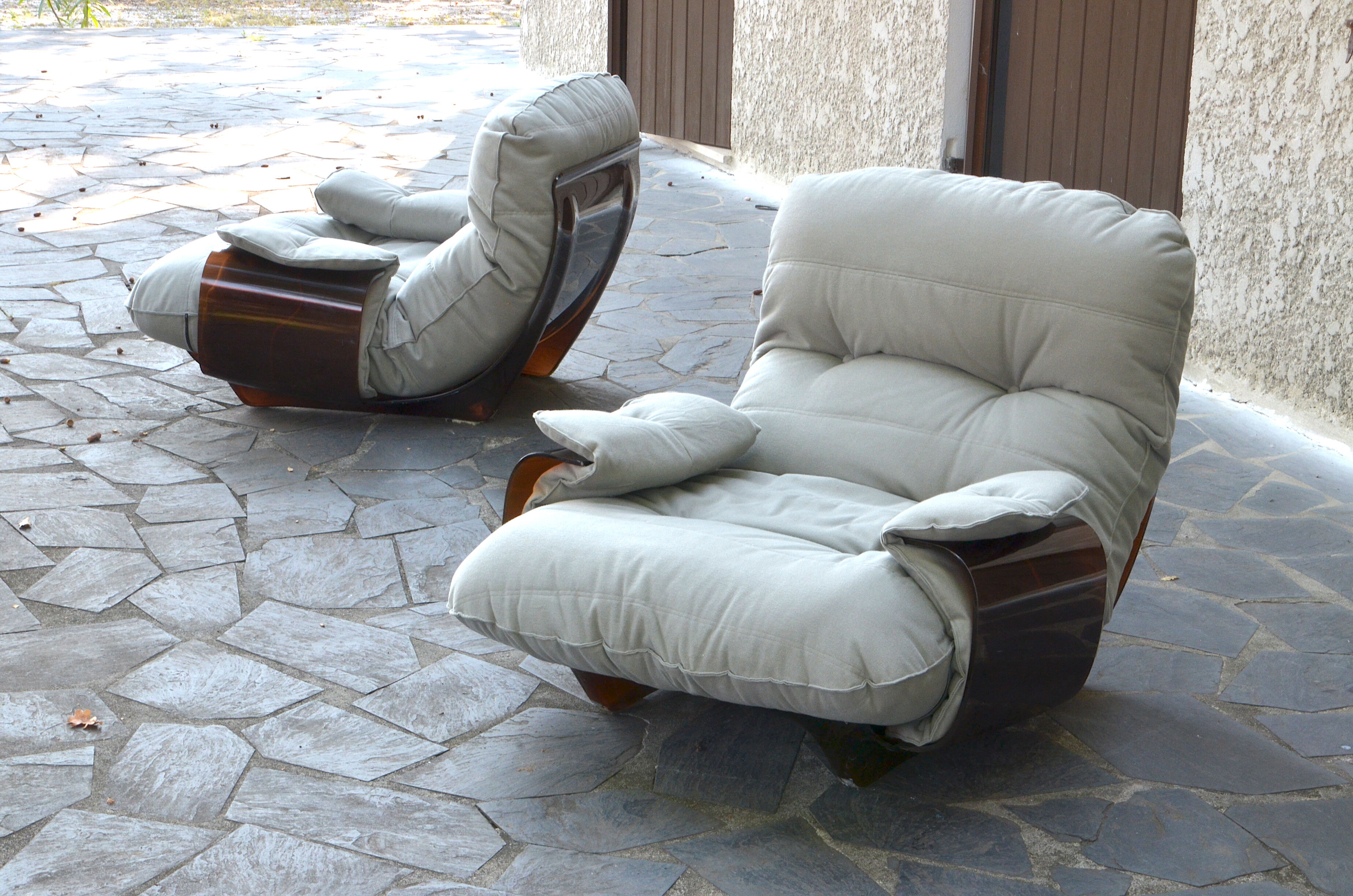 Pair of chairs "Marsala" by Michel Ducaroy for Ligne Roset