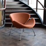 Artifort Orange slice chair