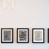 Dessin abstrait 8 noir et au blanc au fusain