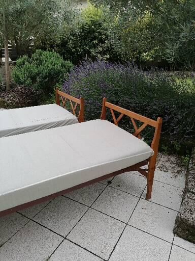 Vintage brace beds