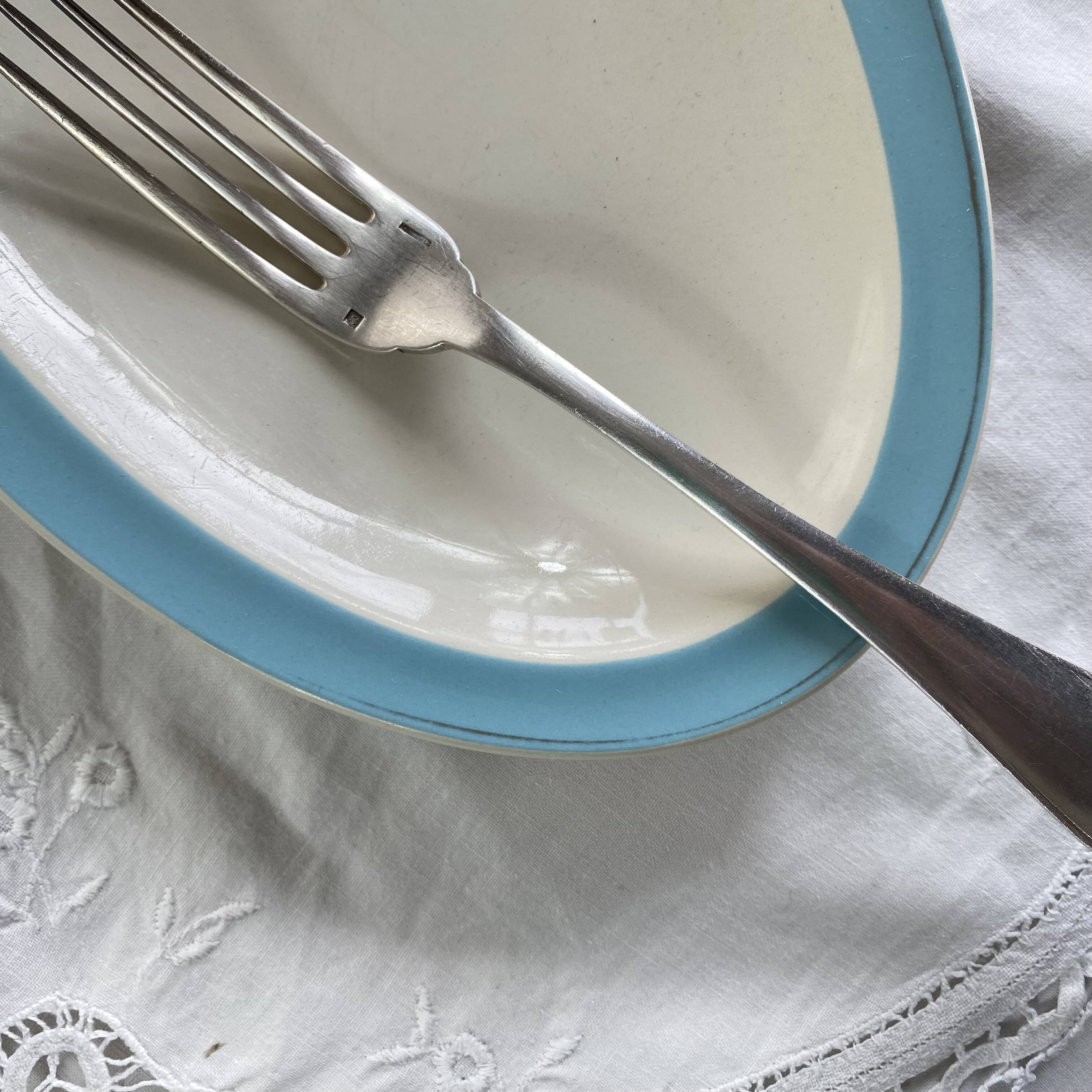 Small serving dish, antique Boch et Frères Kéralux blue earthenware