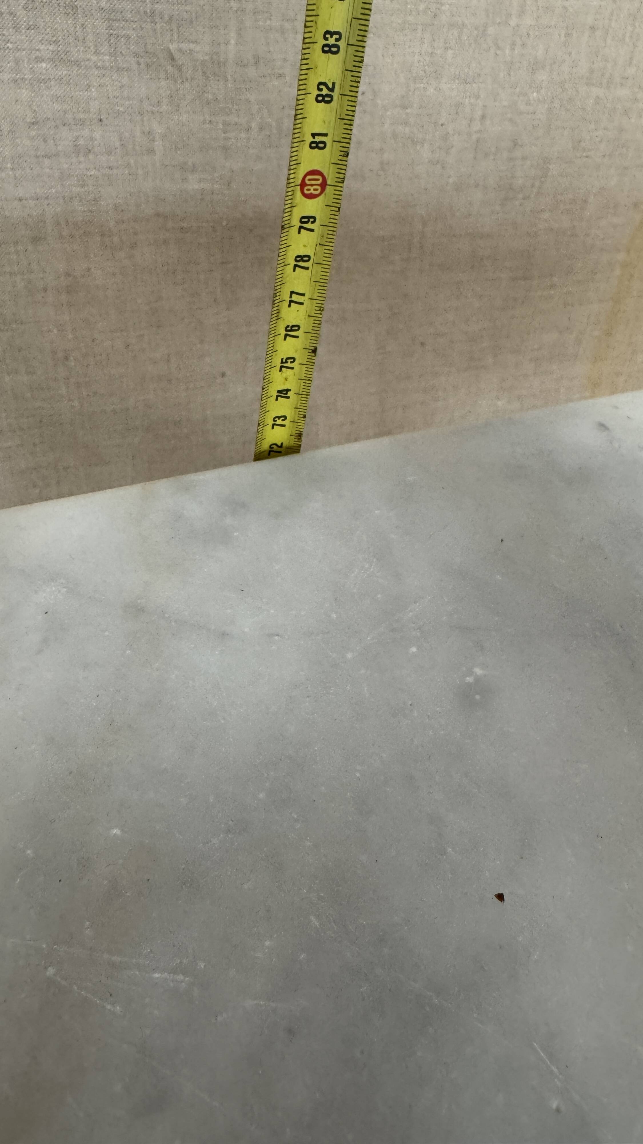 Table à manger en marbre