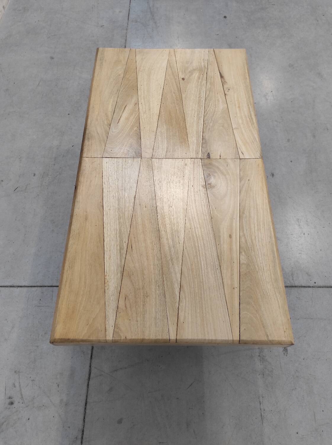Mango wood coffee table, 90's