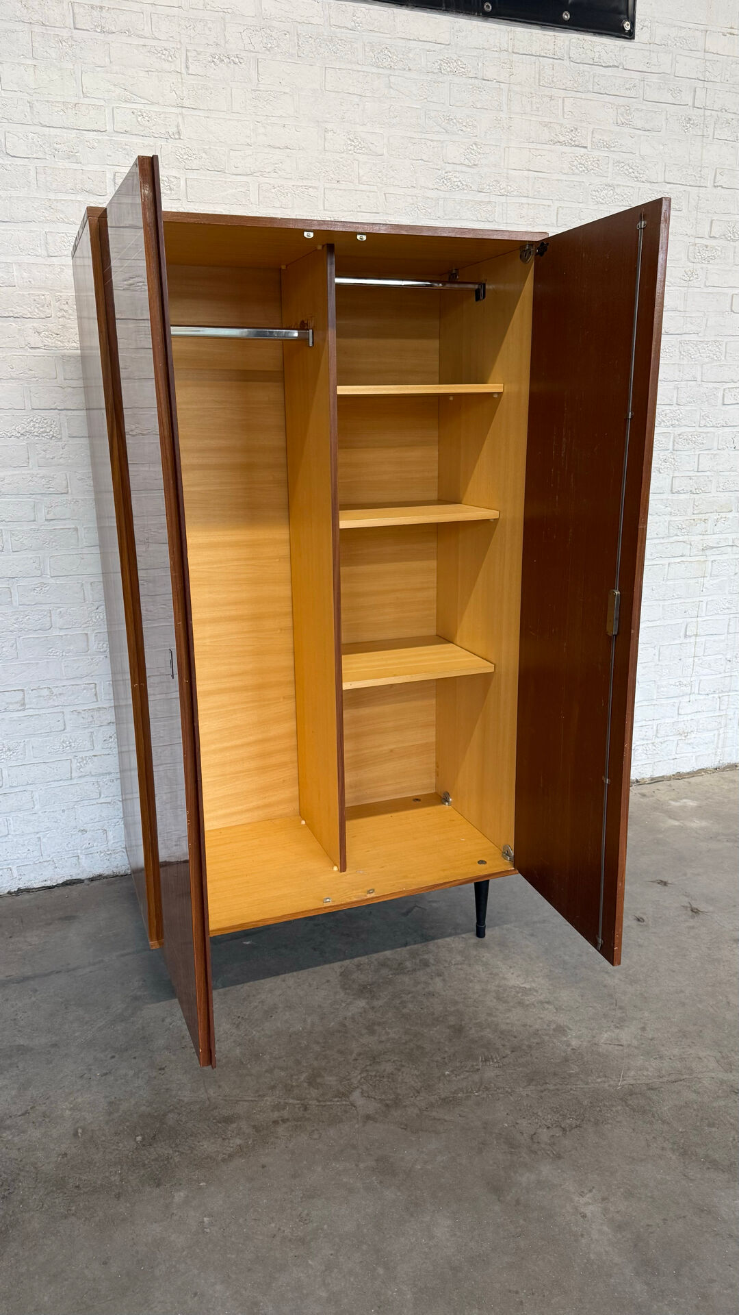 Vintage RVD Belgian Mid-Century Wardrobe — Lacquered Rosewood Veneer &