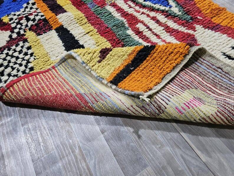 Elegant, colorful Berber rug, 150/250cm