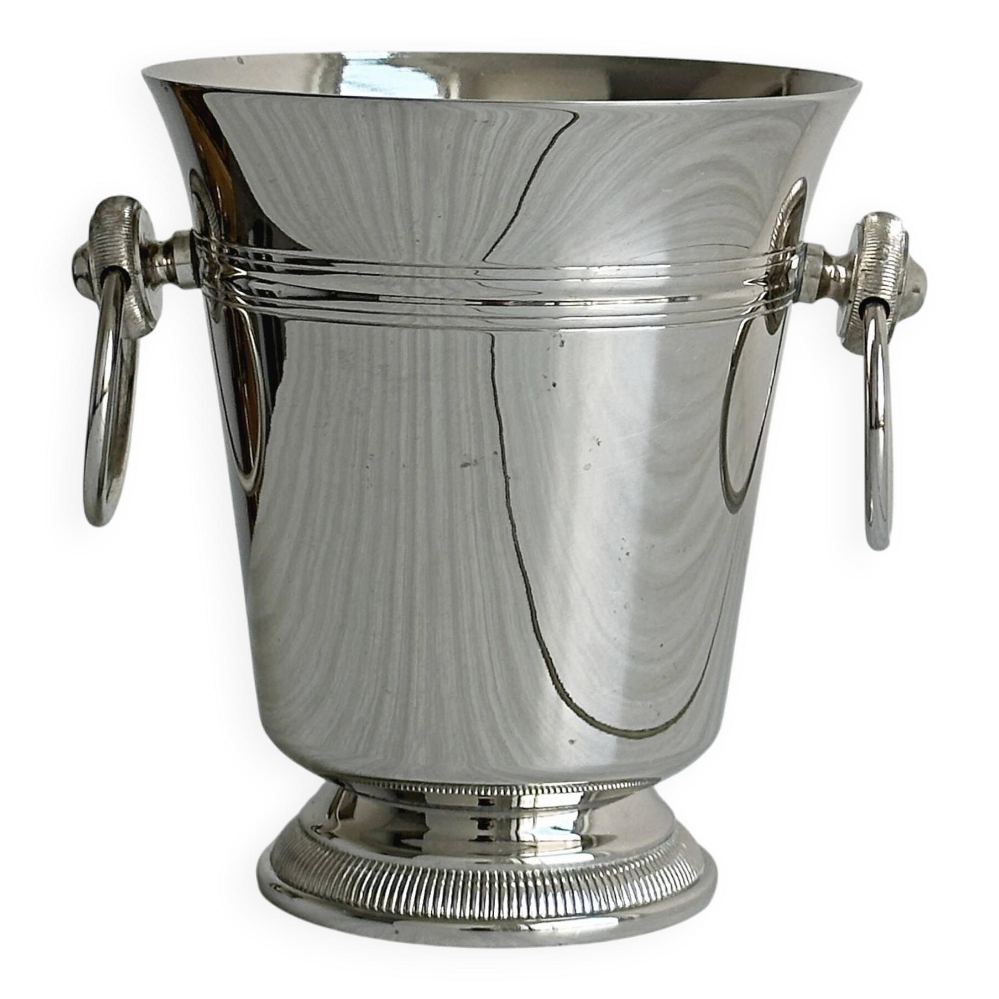 Small silver metal ice bucket