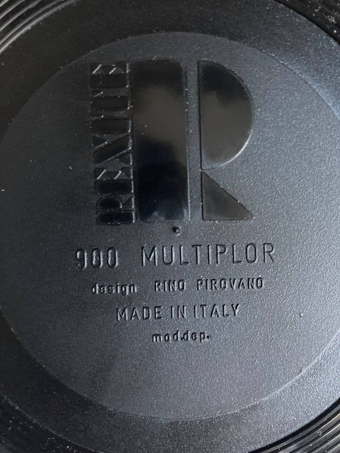 “Rexite” storage box, by Rino Pirovano