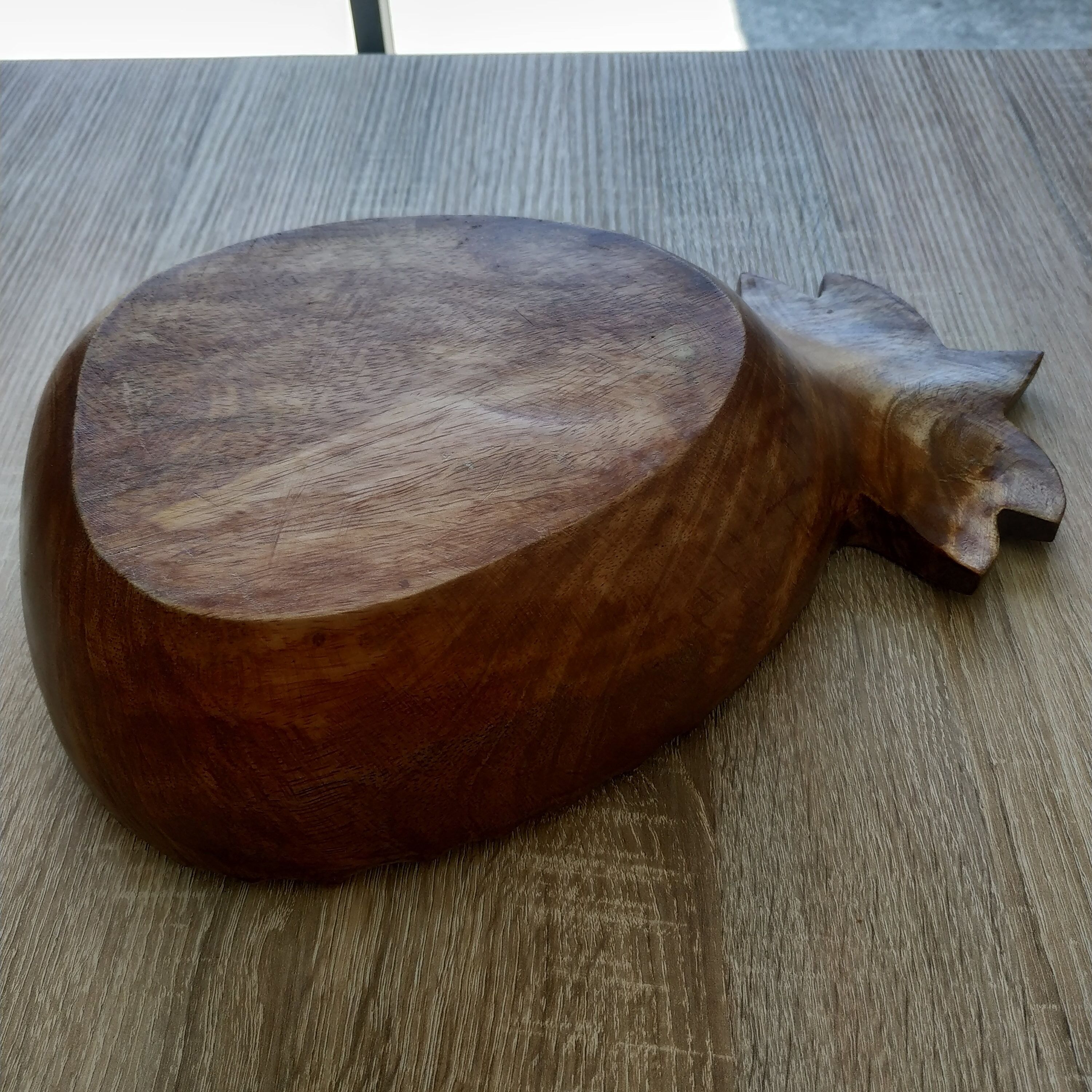 Carved wooden pineapple bowl
