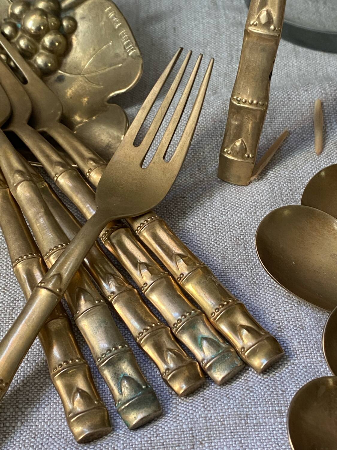 Nickel-plated bronze cutlery set, bamboo style