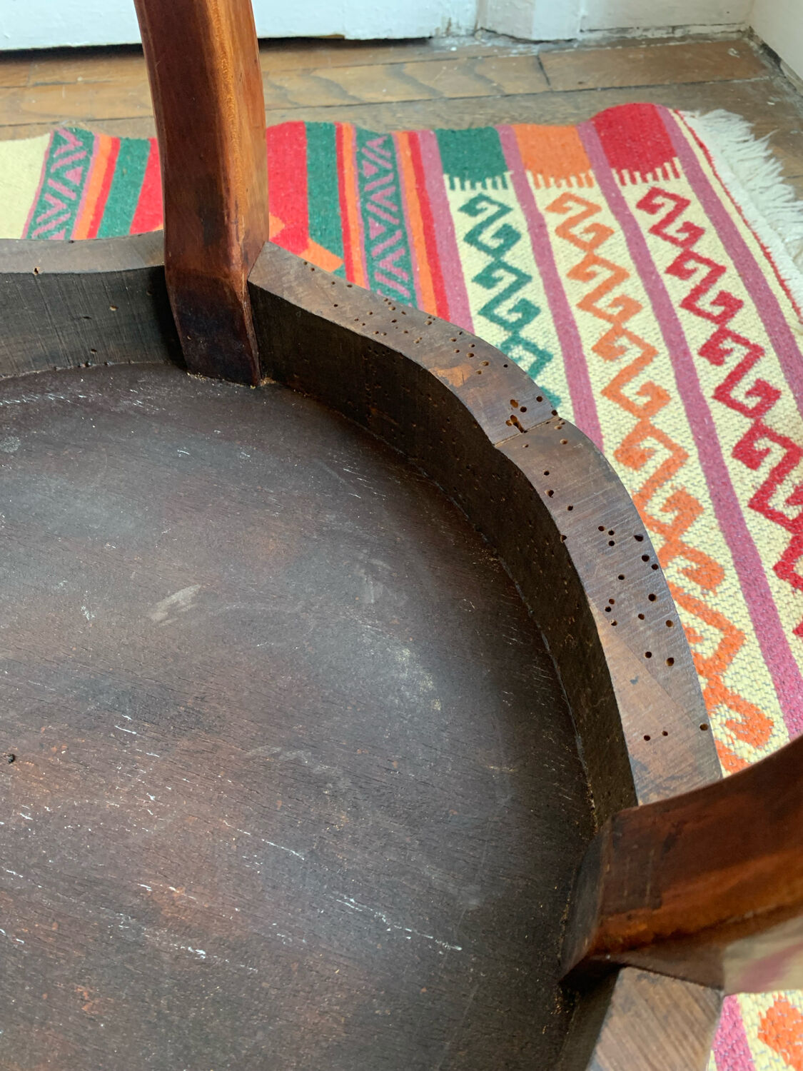 Table d'appoint, guéridon en marqueterie de bois