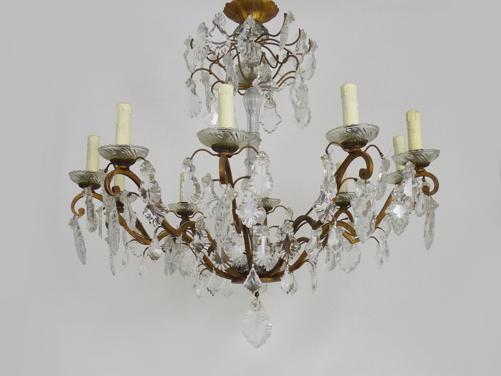 Old chandelier, suspension, old luminaire with 10 branches, brass and glass. 50s