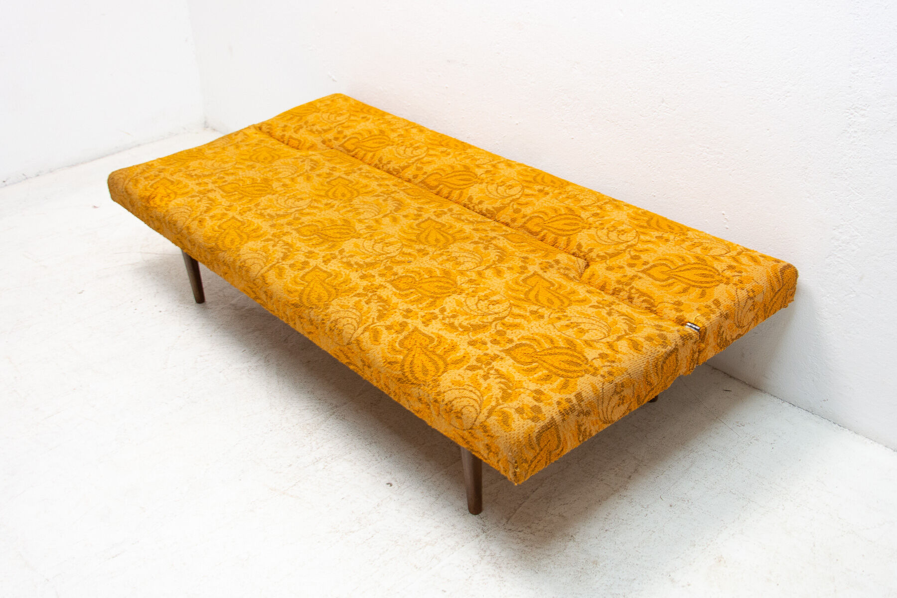 Folding daybed by Miroslav Navrátil, 1960´s, Czechoslovakia