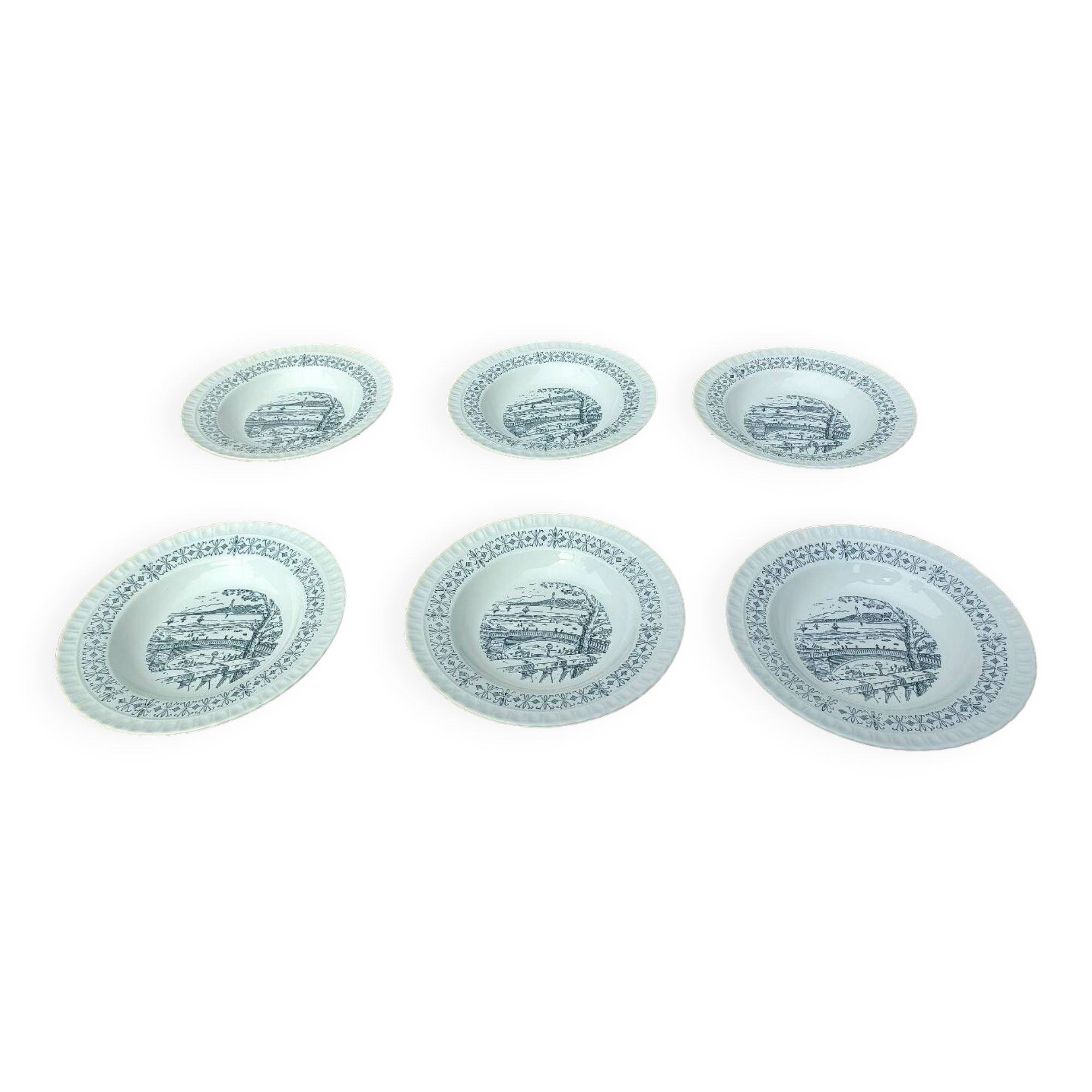 Gien soup plates with Brittany motif