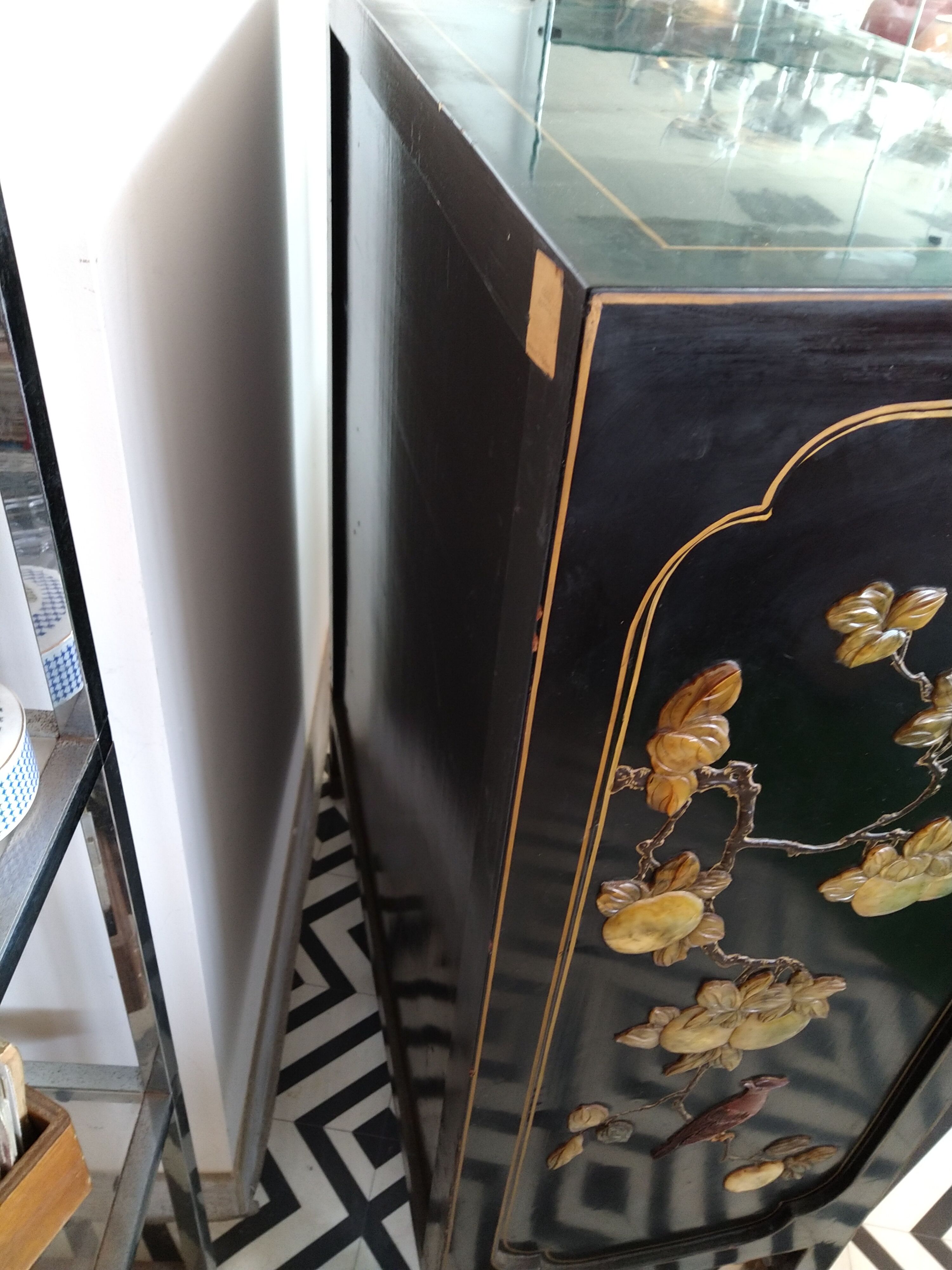 Chinese buffet decorating hard stones