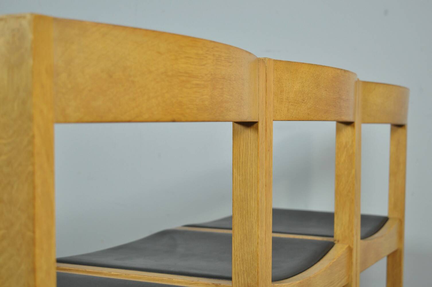 Vintage oak DUTCH DESIGN dining chairs in modern minimalist style, 1960s